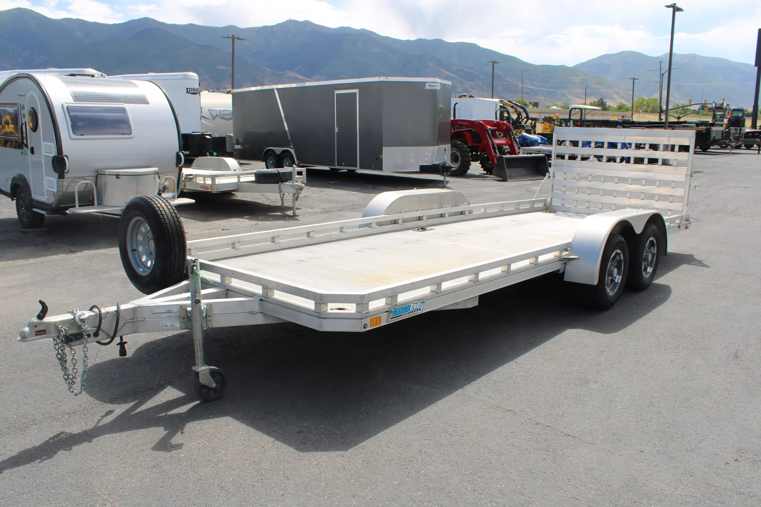 Used Alcom 20' Trailer
