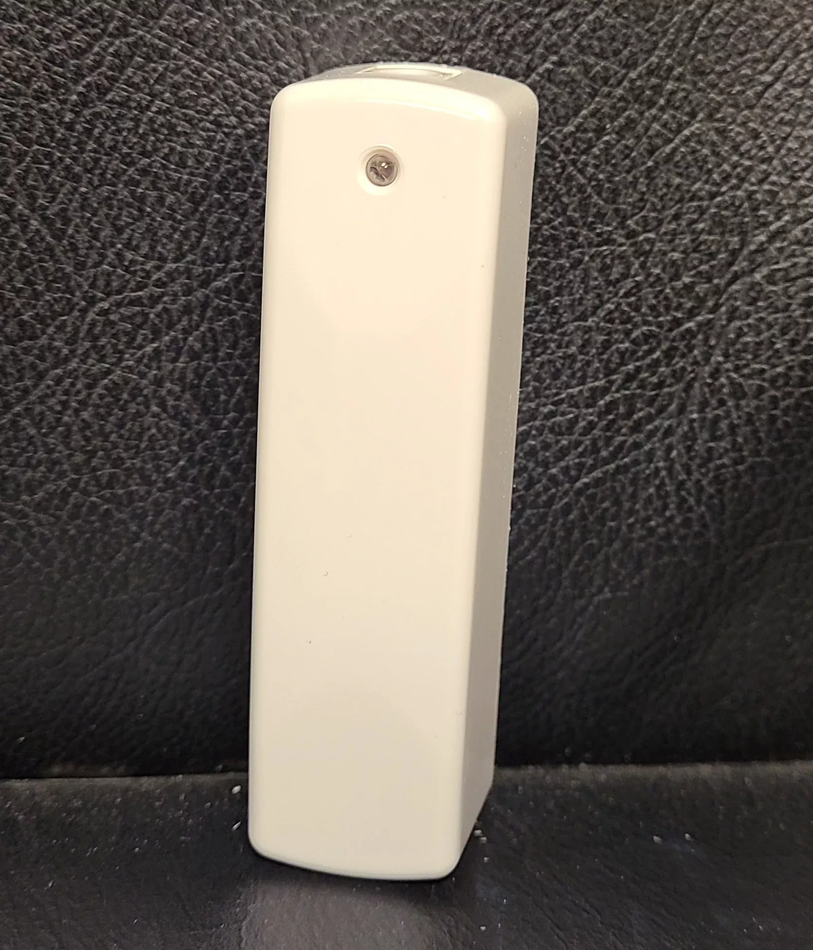Z-Wave Window And Door Sensor, RS100